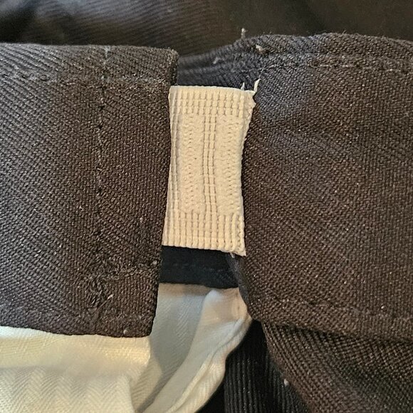 Haggar Mens Gabardine Flat Front Expandable Waist Casual Shorts - 34 - Picture 5 of 8